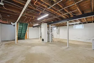 30 Barrett Ave, Worcester, MA 01605 - Photo 33