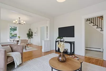 30 Barrett Ave, Worcester, MA 01605 - Photo 3