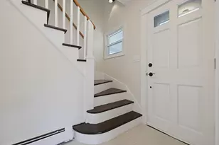 30 Barrett Ave, Worcester, MA 01605 - Photo 5