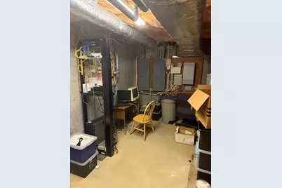 24 Asylum St, Milford, MA 01757 - Photo 15