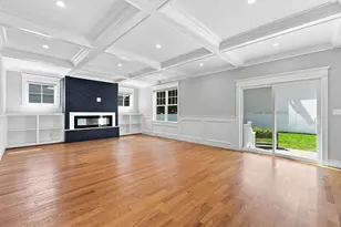 698 Trapelo Rd, Waltham, MA 02452 - Photo 9