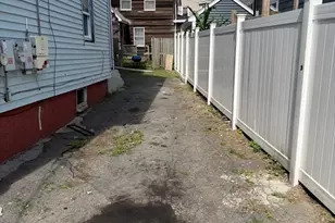 11 Brownville Ave, Lynn, MA 01902 - Photo 3