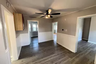 36 Boynton St, Manchester, NH 03102 - Photo 5