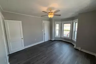 36 Boynton St, Manchester, NH 03102 - Photo 17
