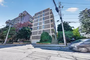 55 Sewall Ave, Brookline, MA 02446 - Photo 21
