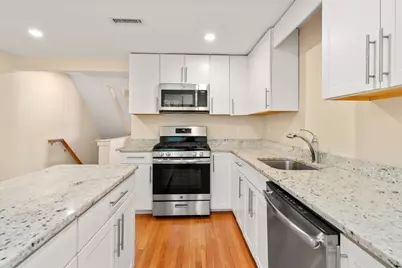 30 Willow Street #30, Newton, MA 02459 - Photo 3