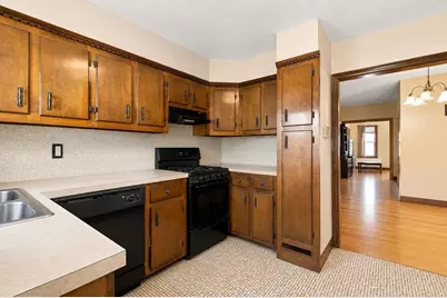 320 Davis Street, New Bedford, MA 02746 - Photo 37