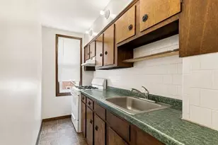 320 Davis St, New Bedford, MA 02746 - Photo 31
