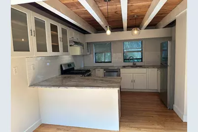 36 Irving St #8, Cambridge, MA 02138 - Photo 3