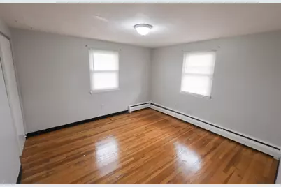 12 Essex Street #6, Quincy, MA 02171 - Photo 5