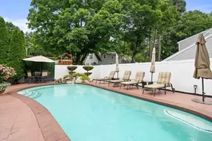 34 Edward Ave, Lynnfield, MA 01940 - Photo 5