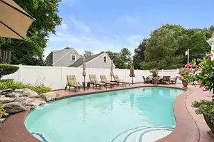 34 Edward Ave, Lynnfield, MA 01940 - Photo 3