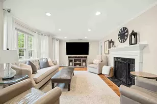 34 Edward Ave, Lynnfield, MA 01940 - Photo 11