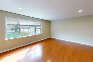 347 Main St, Townsend, MA 01469 - Photo 7