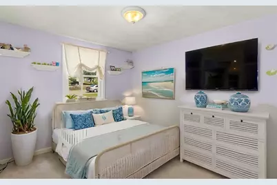 183 E Broadway, Haverhill, MA 01830 - Photo 21