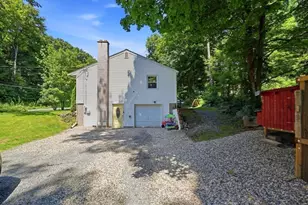 21 Goss Hill Rd, Huntington, MA 01050 - Photo 29
