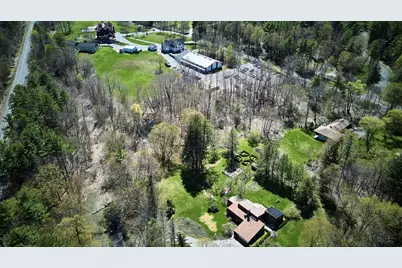 349 Old Stockbridge Rd, Lenox, MA 01240 - Photo 33