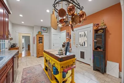 12 Minot Ave, Haverhill, MA 01830 - Photo 11