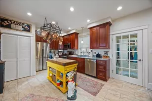 12 Minot Ave, Haverhill, MA 01830 - Photo 11