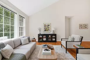 15 Braeburn Ln, Ashland, MA 01721 - Photo 3