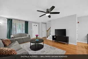 13 Old Meetinghouse Green, Norton, MA 02766 - Photo 3