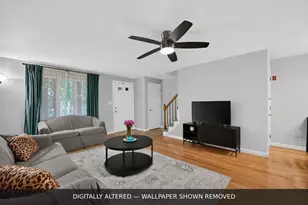 13 Old Meetinghouse Green, Norton, MA 02766 - Photo 3