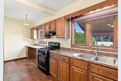 33 Kenwood Ter, Springfield, MA 01108 - Photo 19