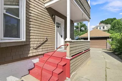 33 Kenwood Ter, Springfield, MA 01108 - Photo 35