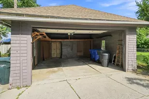 33 Kenwood Terrace, Springfield, MA 01108 - Photo 29
