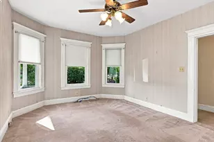 33 Kenwood Terrace, Springfield, MA 01108 - Photo 7