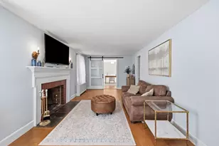 250 Gillette Ave, Springfield, MA 01118 - Photo 15