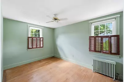 250 Gillette Ave, Springfield, MA 01118 - Photo 29