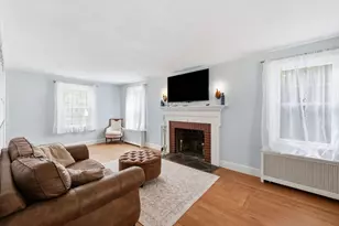250 Gillette Ave, Springfield, MA 01118 - Photo 17
