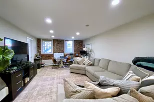 512 E 3rd St, Boston, MA 02127 - Photo 9