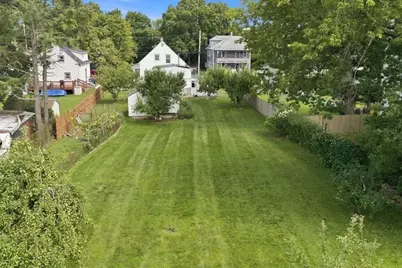 9 Oliver Street, Milford, MA 01757 - Photo 3