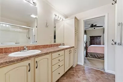 11 Carol Circle, Westfield, MA 01085 - Photo 17