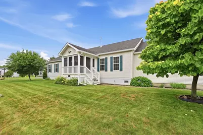 11 Carol Circle, Westfield, MA 01085 - Photo 1