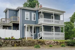8 Oak St, North Attleboro, MA 02760 - Photo 9