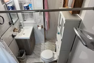 104 Balis St, Springfield, MA 01109 - Photo 23