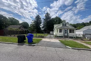104 Balis St, Springfield, MA 01109 - Photo 1