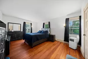 275 Broadway St, Chicopee, MA 01020 - Photo 25