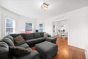 275 Broadway St, Chicopee, MA 01020 - Photo 3