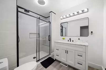 275 Broadway St, Chicopee, MA 01020 - Photo 27