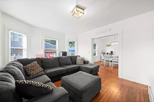 275 Broadway St, Chicopee, MA 01020 - Photo 11