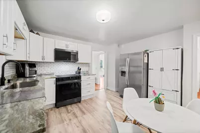 275 Broadway St, Chicopee, MA 01020 - Photo 5