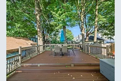 275 Broadway St, Chicopee, MA 01020 - Photo 27