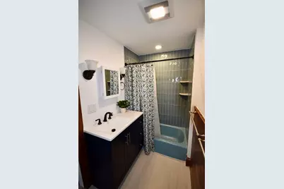 15 County St #1, Peabody, MA 01960 - Photo 11