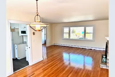 393 Main St. #house, Winthrop, MA 02152 - Photo 5