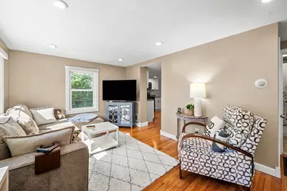 26 Macdonald St, Boston, MA 02136 - Photo 13
