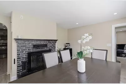 229 Whalom Rd, Lunenburg, MA 01462 - Photo 15